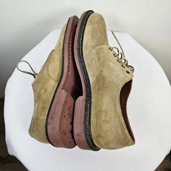 J. Crew Mens Kenton Suede Bucks 9 Cream Red Soles Oxford Shoes Lace Up