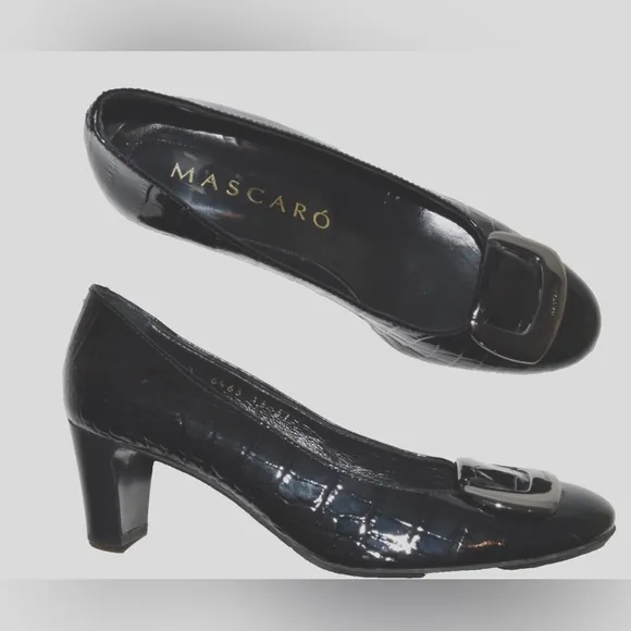 JAMIE MASCARO SIZE 6.5 7 M 37 BLACK SNAKE PRINT PATENT LEATHER PUMPS HEELS SHOES