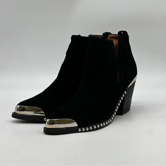 Jeffrey Campbell Optimum Suede Ankle Shoes. Size 8.5
