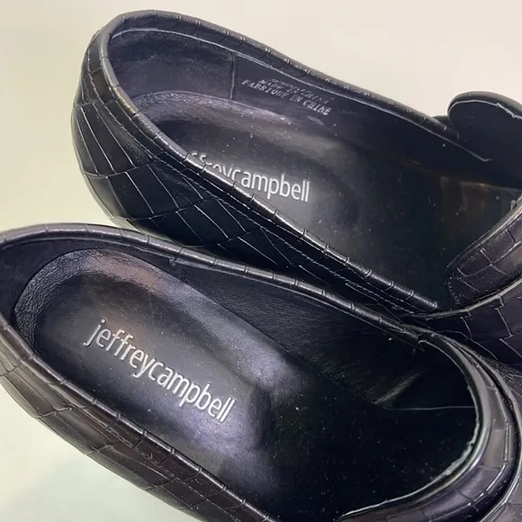 JEFFREY CAMPBELL SCHOLAR CROC PLATFORM LOAFERS 8.5