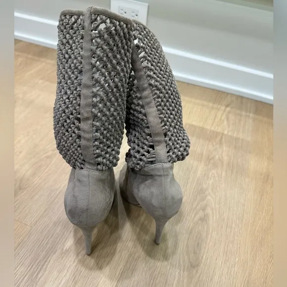 Jimmy Choo London Suede Mesh Accent grey shoes/Boots