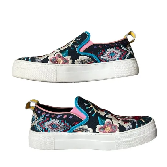 Johnny Was Hutton Embroidered Slip-On Sneakers Black/Blue Sz EU 40/ US 9