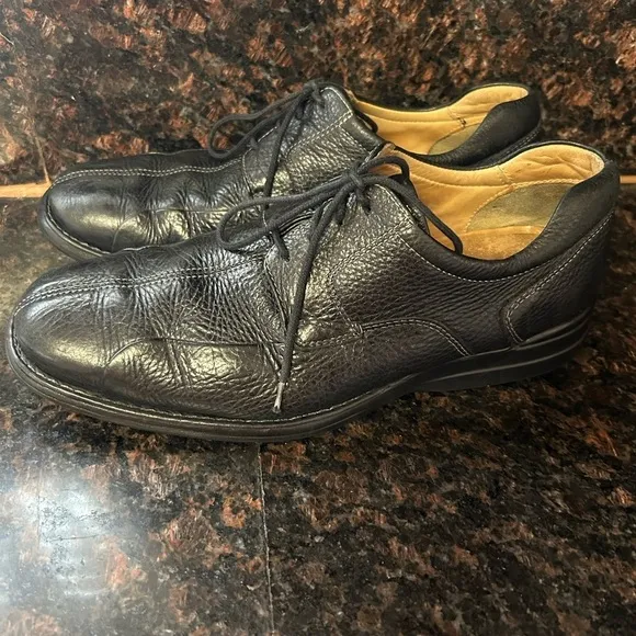 Johnston &amp; Murphy Oxford pebbled Sheepskin leather 10