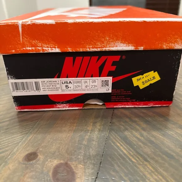 Jordan 1 Lost and Found 5Y