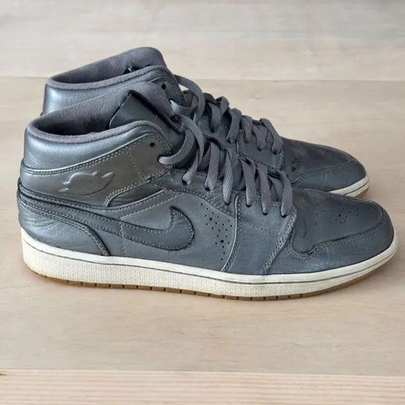 Jordan 1 Mid Nouveau Sneakers Shoes Cool Gray 2014 850102 - TYPS Men Size 10.5