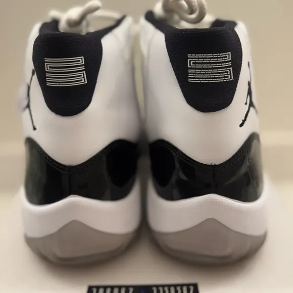 Jordan 11 Concord 2011