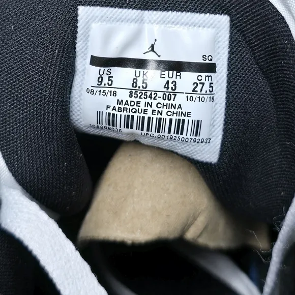Jordan Athletic Men Shoes Black White Gold