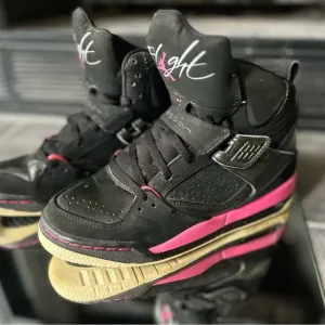 Jordan flight 45 high ( black / pink ) size : 5Y equivalent to a woman’s size 7