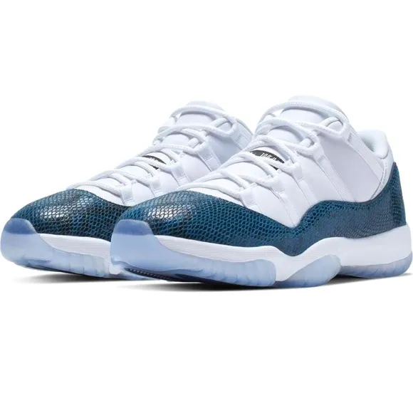 Jordan Retro 11 Low LE Basketball Shoes