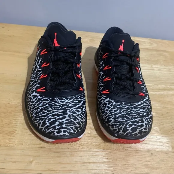 Jordan Trainer 1 Low Elephant Infrared Nike Boys Size 7Y‎ Shoes Women 8.5
