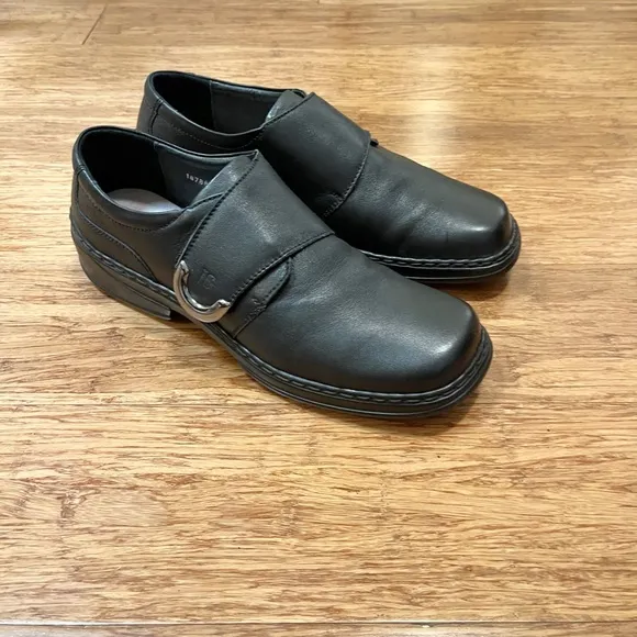 Josef Seibel Black Leather Loafers w/ velcro strap silver buckle square toe. 11