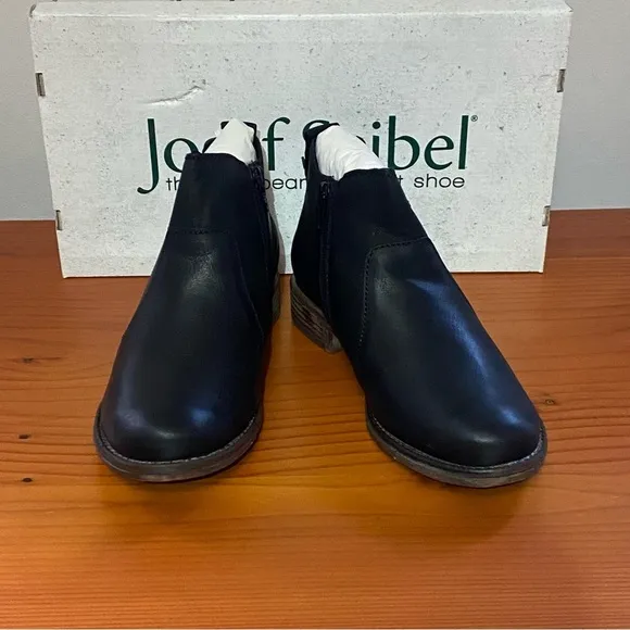 Josef Seibel Sienna 45 black leather ankle boot size 37 / 6. Soft leather lining