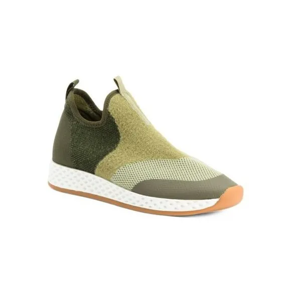 JSLIDES Multi Knit pull on comfort Sneakers Green | size 6