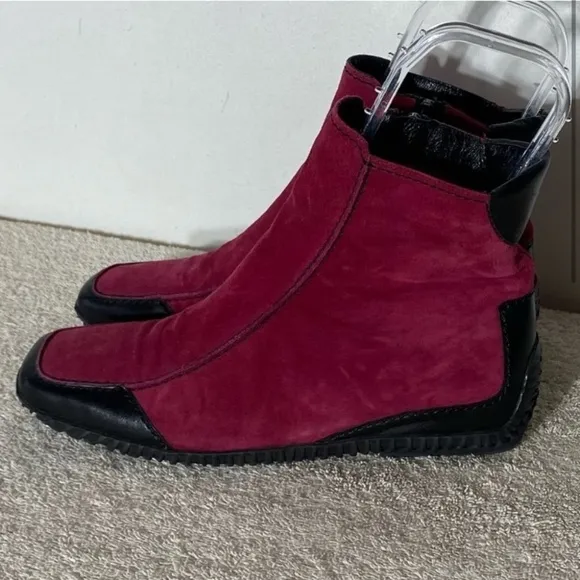 K Shoes Deep Red Suede Square Toe Ankle Boots Booties UK6