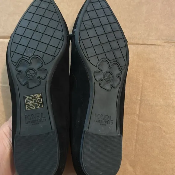 Karl Lagerfeld Black Quilted Women's Shoes size 8.5 like new