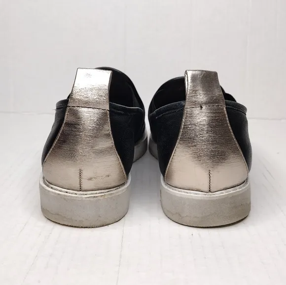 Karl Lagerfeld Paris Cler Women's Leather Cap Toe Slip On Loafers Size 9M