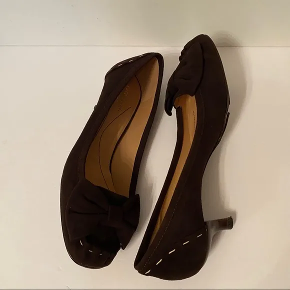 KATE SPADE SHOES HEELS PUMPS BROWN SUEDE LEATHER BOW SQUARE TOE SIZE 7.5 M