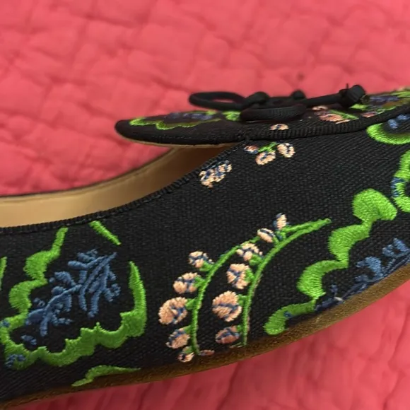 Kate Spade Women's Floral Embroidered Loafers - Black and Green, US6