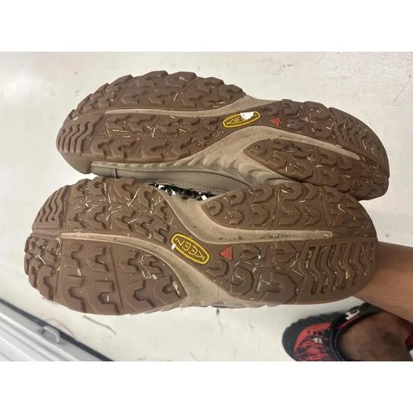 Keen Outdoor Adventure Shoes - Lightweight and Durable