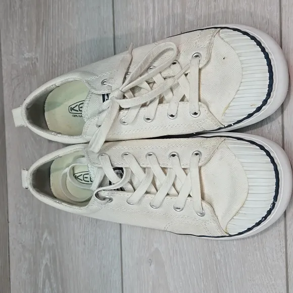 Keen Women Casual Canvas Sneakers Shoes Sz 8.5
