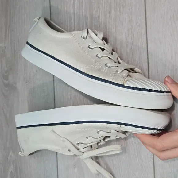 Keen Women Casual Canvas Sneakers Shoes Sz 8.5