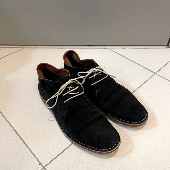 Kenneth Cole reaction navy suede mens shoes. Size 13