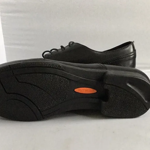 KENNETH COLE SHOES MEN.