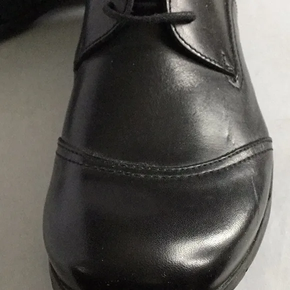 KENNETH COLE SHOES MEN.