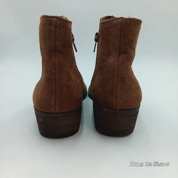 Kenzie Brown Suede zip up booties ankle boots
