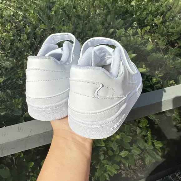 KID'S Adidas Forum Low J Triple White FY7981