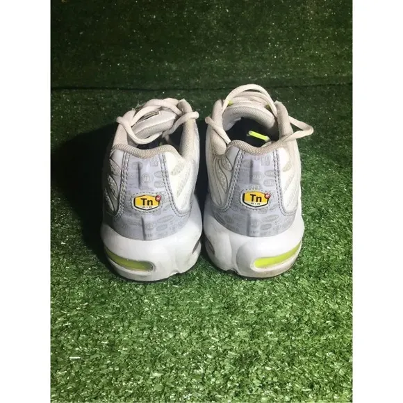 Kids Nike Air Max Plus 7Y GS Youth Women 8.5 Shoes Platinum Grey Green