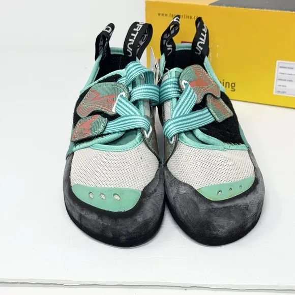 La Sportiva Women's OXYGYM Rock Climbing Shoe Size US 8.5 / EU 40 Mint / Coral