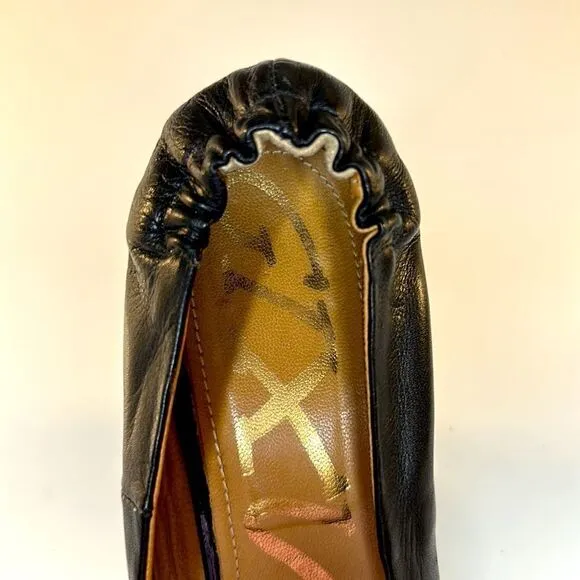 Lavorazione Artigiana Leather Peep Toe Pumps