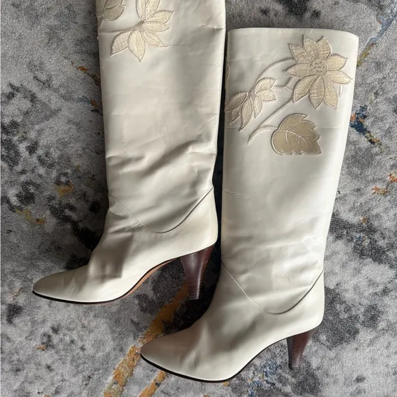 Leather Retro white boot Italy made vintage leather shoes rare embroidered boot
