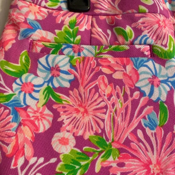 Lilly Pulitzer Moms the Word Buttercup Knit Stretch Shorts Pink Women Size 2 NWT