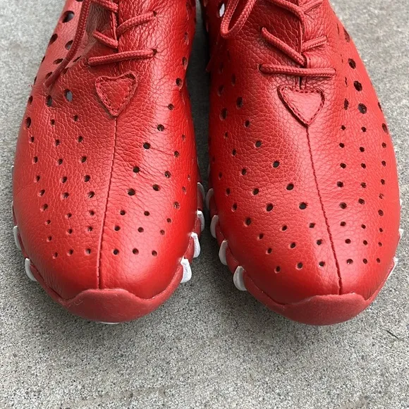 LITFOOT Lace-up Oxford Shoes in Red Leather Size 39