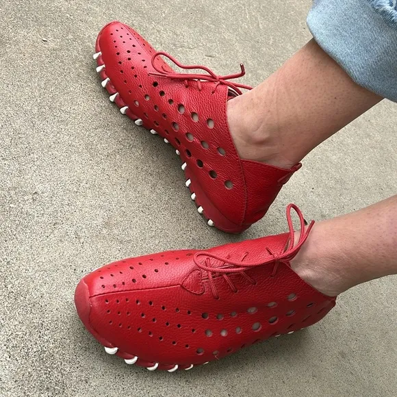 LITFOOT Lace-up Oxford Shoes in Red Leather Size 39