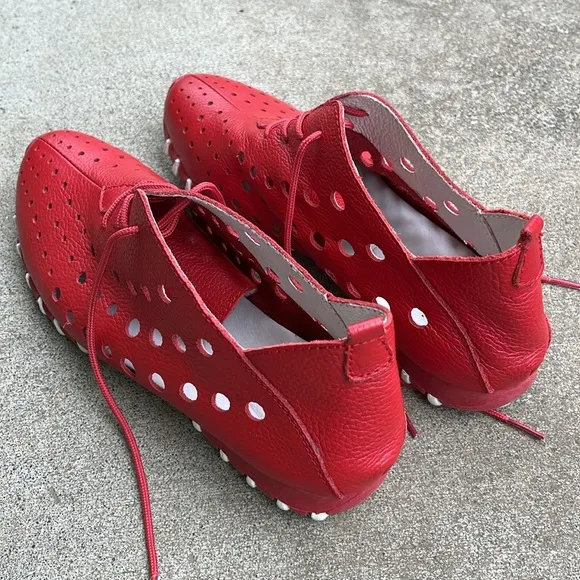 LITFOOT Lace-up Oxford Shoes in Red Leather Size 39