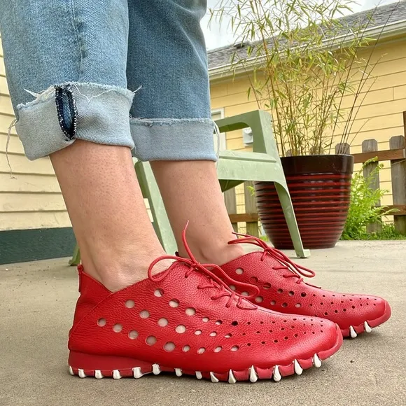LITFOOT Lace-up Oxford Shoes in Red Leather Size 39