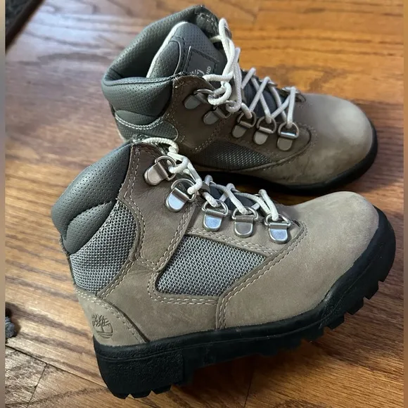 Little Boys Toddler Timberland 6 Inch Field Toddlers Boots Grey/Black Sz 9 NWOT