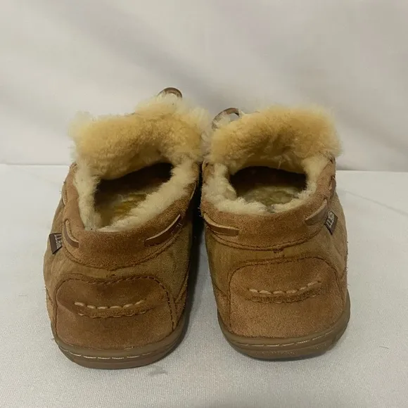 L.L. Bean wicked good leather shearling moccasins slippers