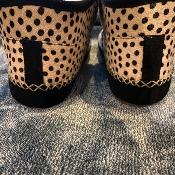 Llani Mini Dot Shearling Moccasins