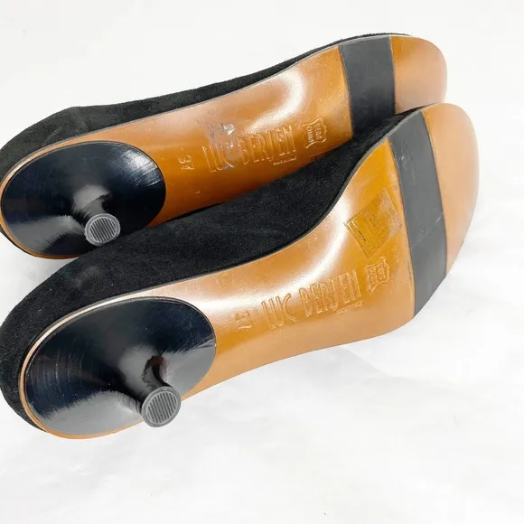 Luc Berjen Suede Round Toe Kitten Heel Shoes