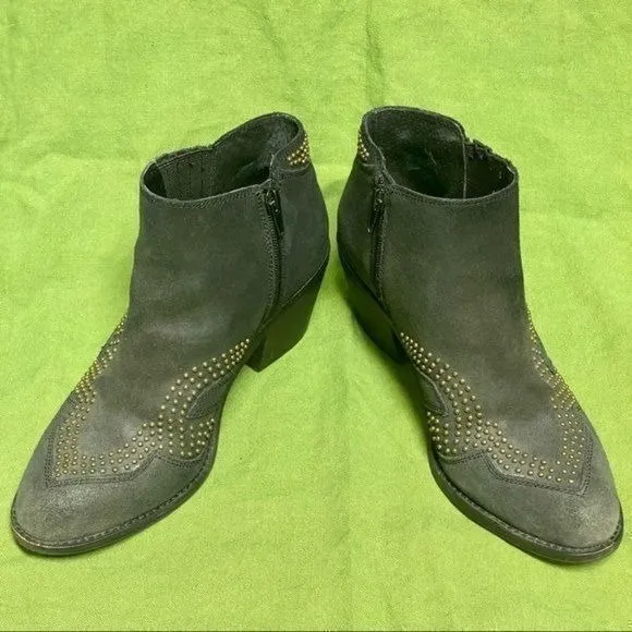 Lucky Brand studded drk grey suede bootie