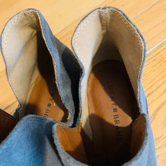 LUCKY BRAND SUEDE SHOES BOOTIES HEEL Size 7.5 37.5 M EXCELLENT