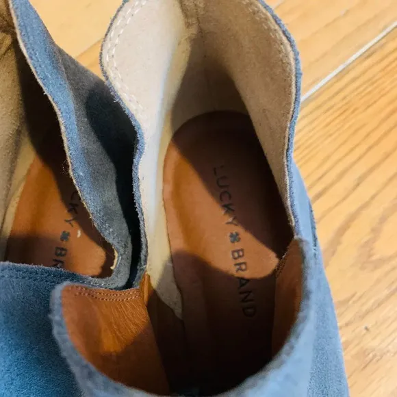 LUCKY BRAND SUEDE SHOES BOOTIES HEEL Size 7.5 37.5 M EXCELLENT