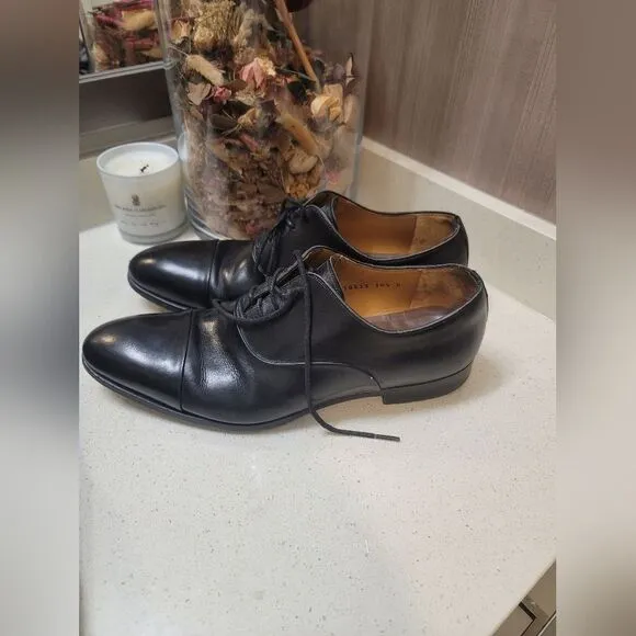 Magnanni dress shoes 10.5 B