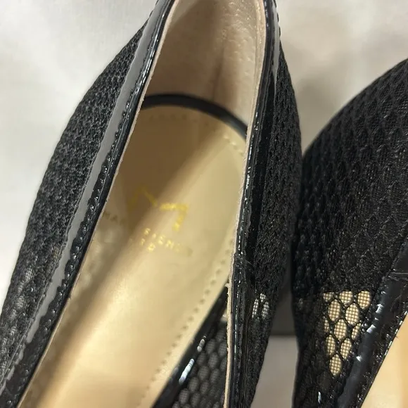 Marc fisher LTD black mesh pointy toe leather sole heals size 81/2