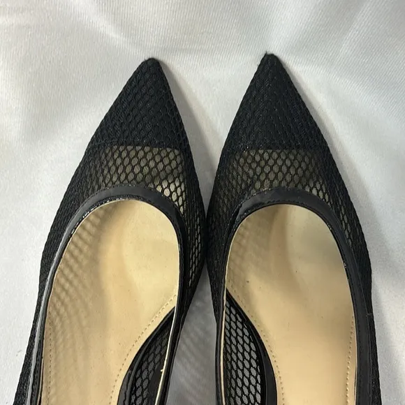 Marc fisher LTD black mesh pointy toe leather sole heals size 81/2