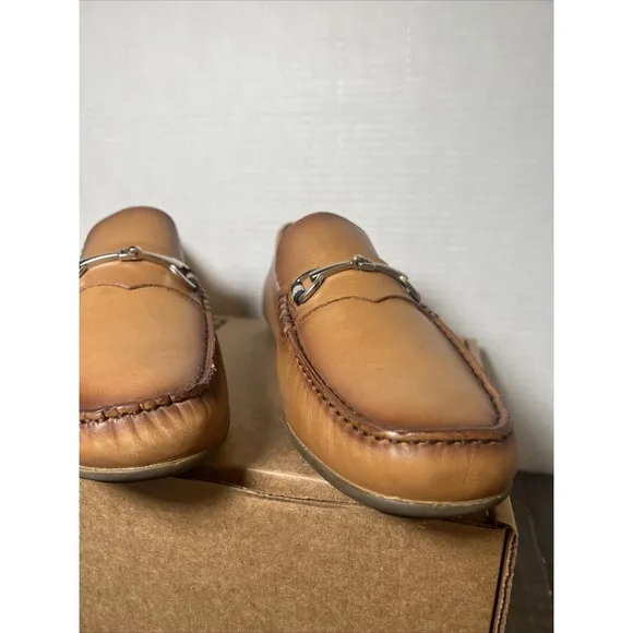 Marc Joseph New York Mens Sz 9.5 Tan Leather Loafers SlipOn Shoes 6120 TN NWOB